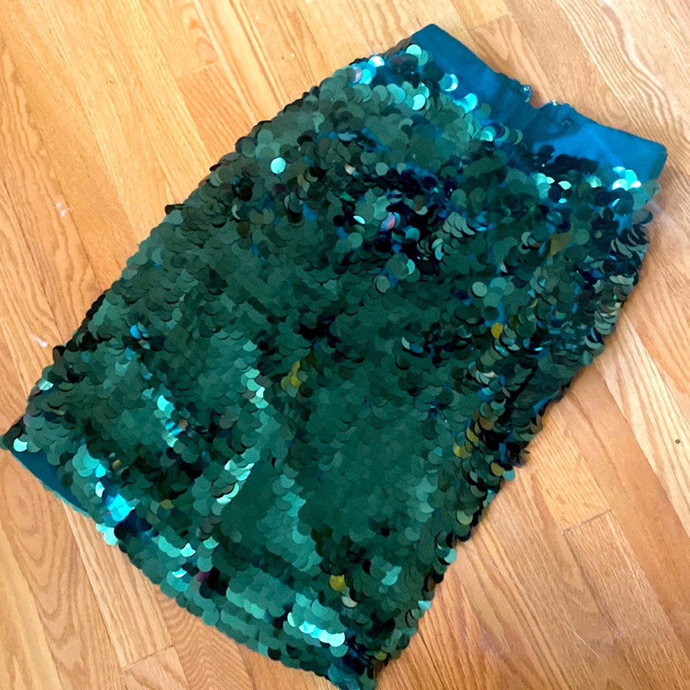 Bottle green sequin pencil skirt